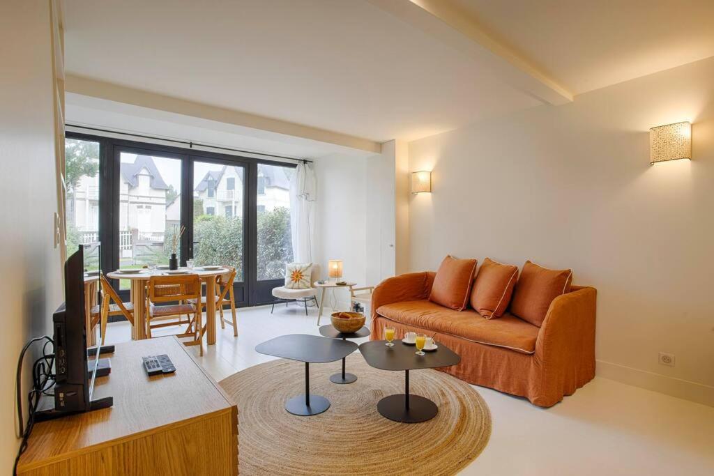 Hsh Blonville/deauville : Magnifique Maison Avec Jardin Appartement